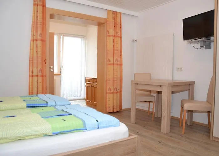 Gaestehaus Bachmann 3*